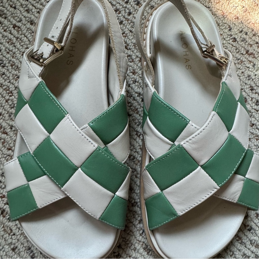 Checkered alohas sandals EUR 38 green and cream